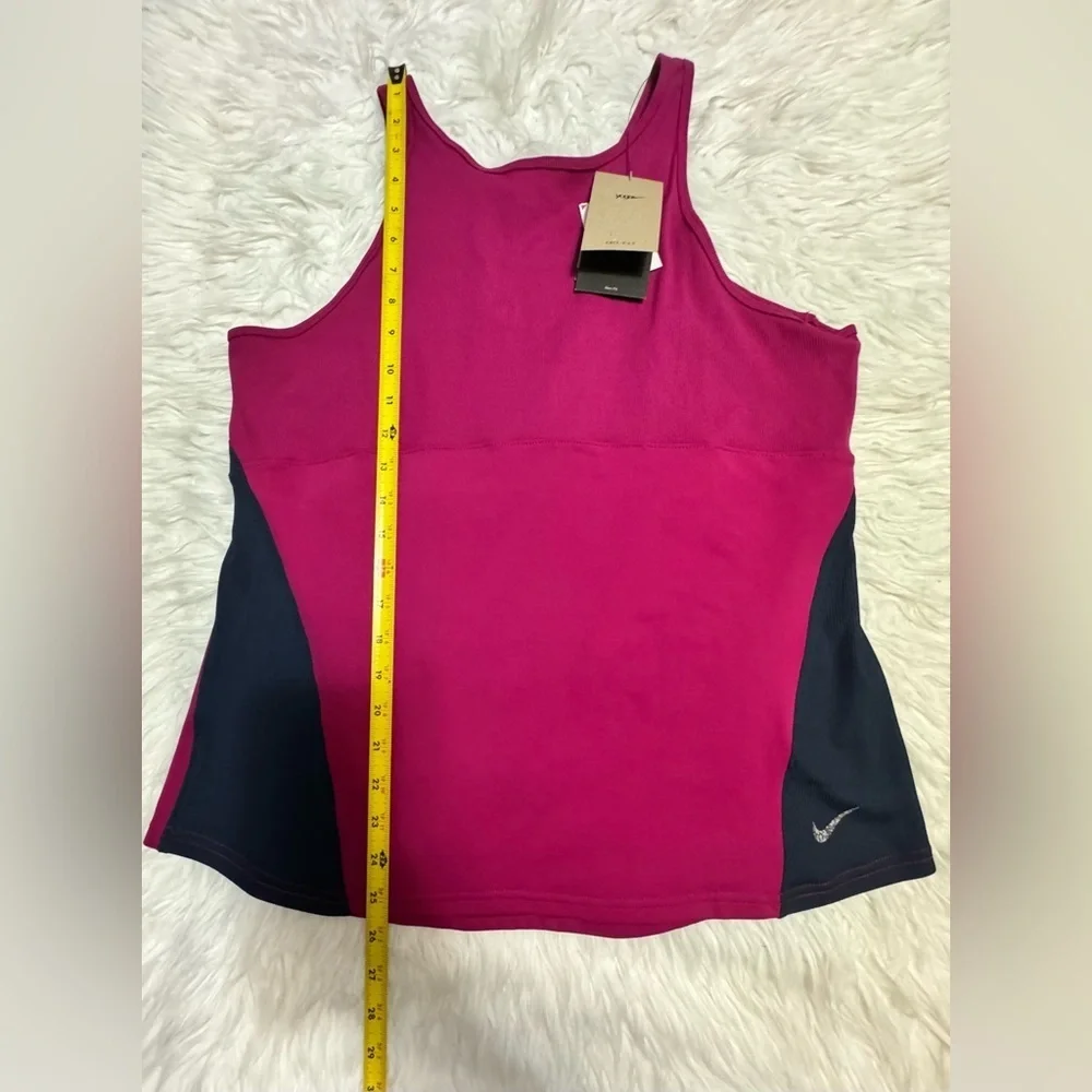 - Nike Dri-Fit Yoga Burgundy Women's Tank Top Size XL
